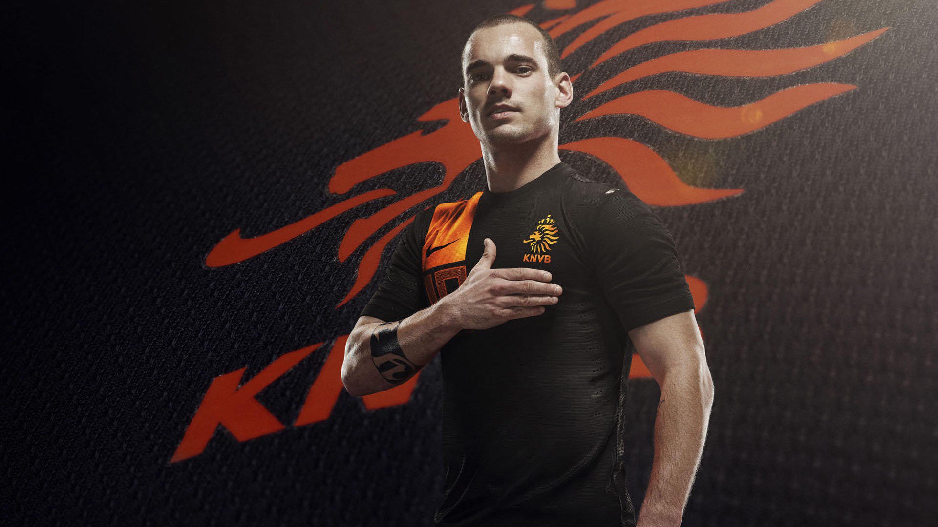 简：凭借敏捷的边路移动，为全黑队带来无数进攻机会