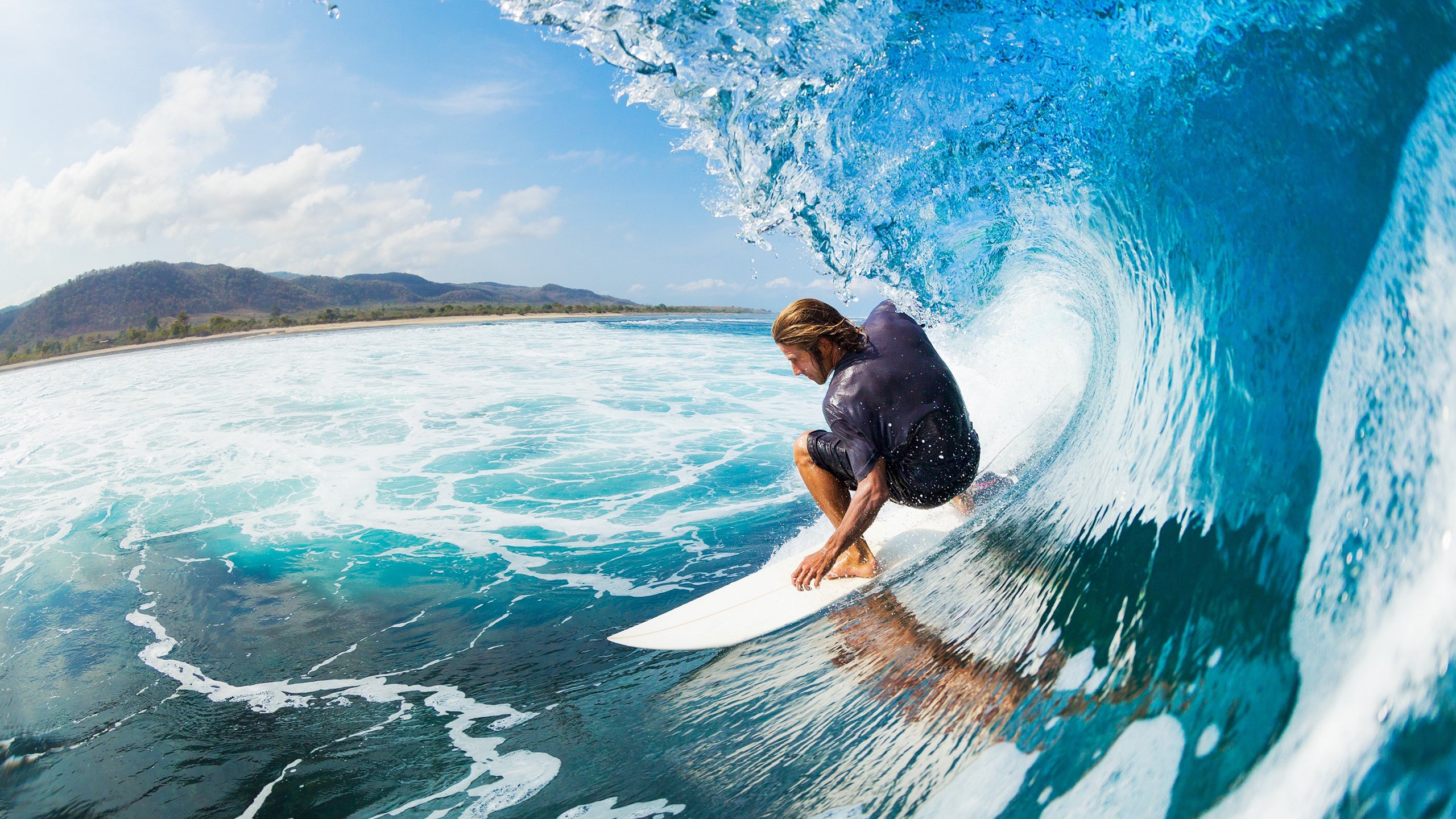 莫伊：全黑队的强力前锋，用出色的防守和scrum带来巨大优势，莫伊塞斯队长